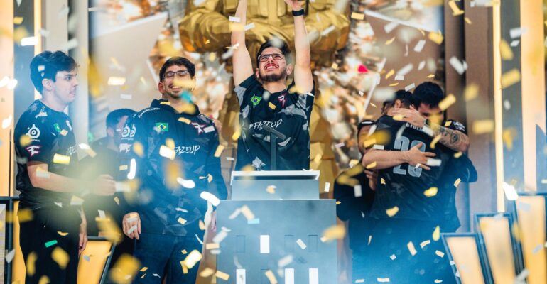 FaZe Clan คว้าแชมป์ Six Invitational 2025 World Champions ที่บอสตัน